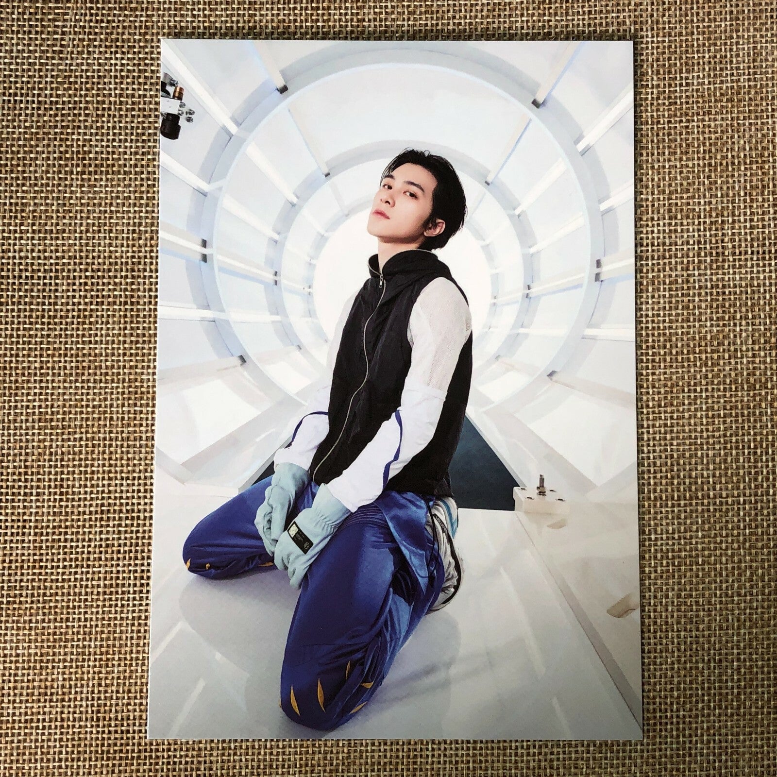NCT 127 HENDERY [ UNIVERSE ] Official Postcard, 3rd Album / New / Gift