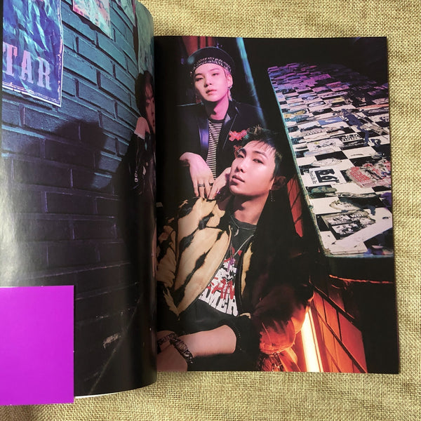 BTS GROUP [ 2022 Season's Greetings ] Official Photobook / New / Gift
