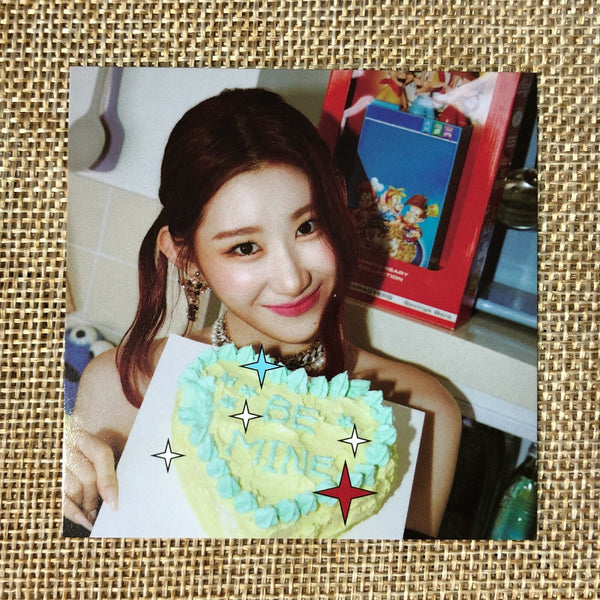 ITZY GROUP #2 [CRAZY IN LOVE] Official Preorder Special Photocard SET / Gift