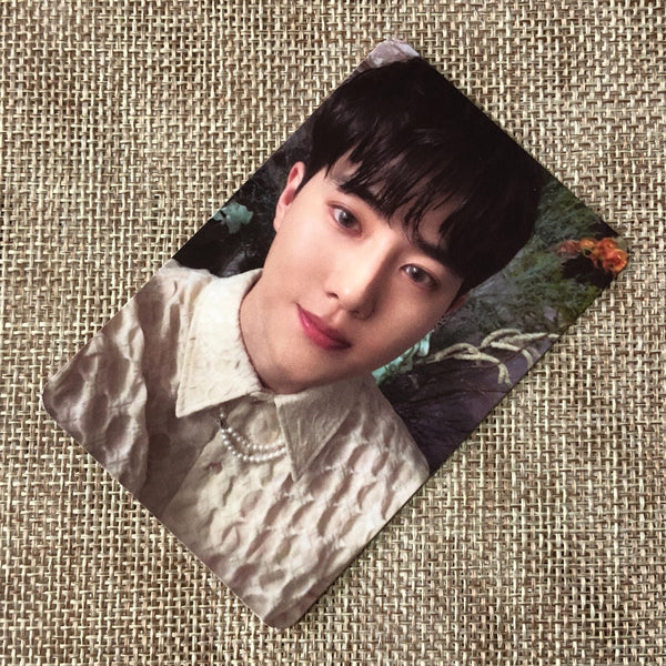 EXO SUHO #1 [ Grey Suit ] Official Photocard, 2nd Mini Color Ver / New / Gift