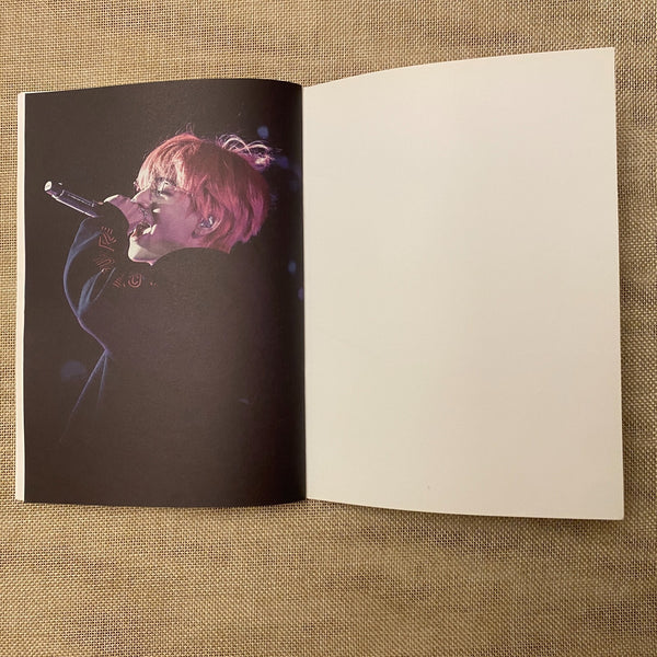 BTS V #2 [ VIVA MUSEUM Exhibition Writing Book ] RealV / New, Rare / Gift