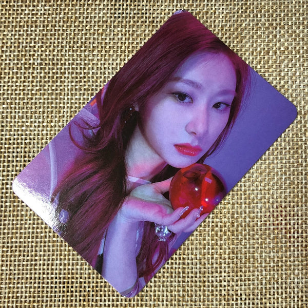 ITZY CHAERYEONG #5 [ GUESS WHO ] Official Special Photocard / New / Gift