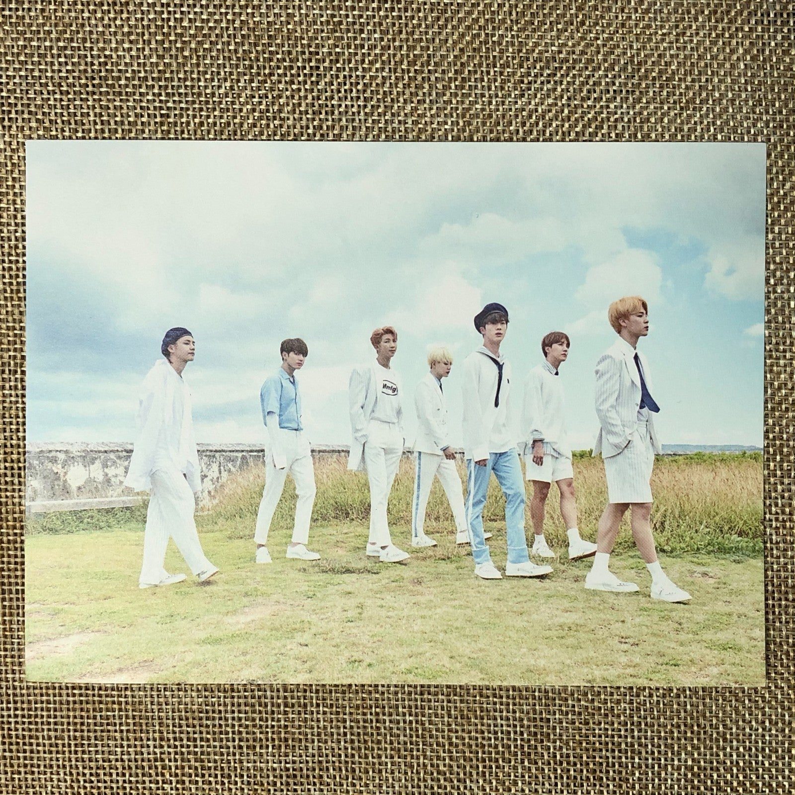 BTS Group [ 2018 Season's Greetings ] Official Limited Postcard / New, Rare/Gift