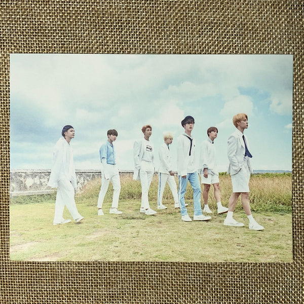 BTS Group [ 2018 Season's Greetings ] Official Limited Postcard / New, Rare/Gift