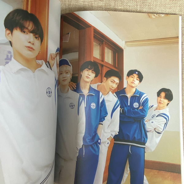 BTS Group [ Us, Ourselves 8 Photo-Folio ] Official Photobook + etc / New / Gift