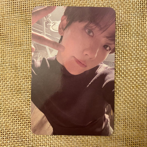 EXO BAEKHYUN #1 [Asia Tour Lonsdaleite Selfie] Official Photocard / New, Rare