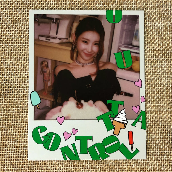 ITZY CHAERYEONG #2 [CRAZY IN LOVE] Official Polaroid Photocard, 1st Album / Gift