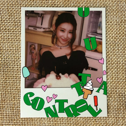 ITZY CHAERYEONG #2 [CRAZY IN LOVE] Official Polaroid Photocard, 1st Album / Gift