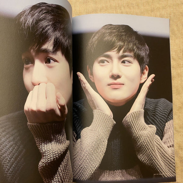 EXO SUHO [2018 YOUTH PHOTO Exhibition Photobook] Snowflake Boy, 100p / Gift