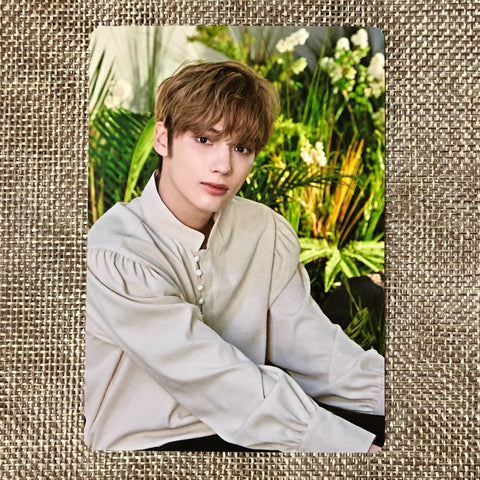 TXT HUENINGKAI 2/10 [ ACT : BOY SEOUL ] Official Mini Photocard / New / Gift
