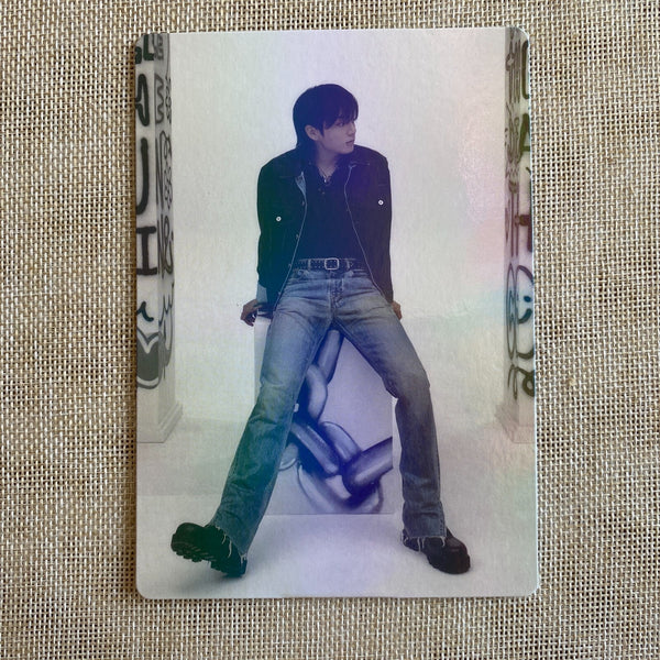 BTS JUNGKOOK [GOLDEN Album Weverse POB] Official Photo Stand, Photocard / Gift