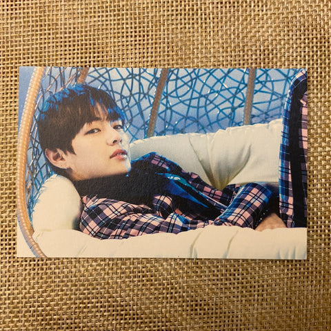 BTS V 6/8 [The Wings Tour Final Concert] Official Mini Photocard / New, Rare /+G