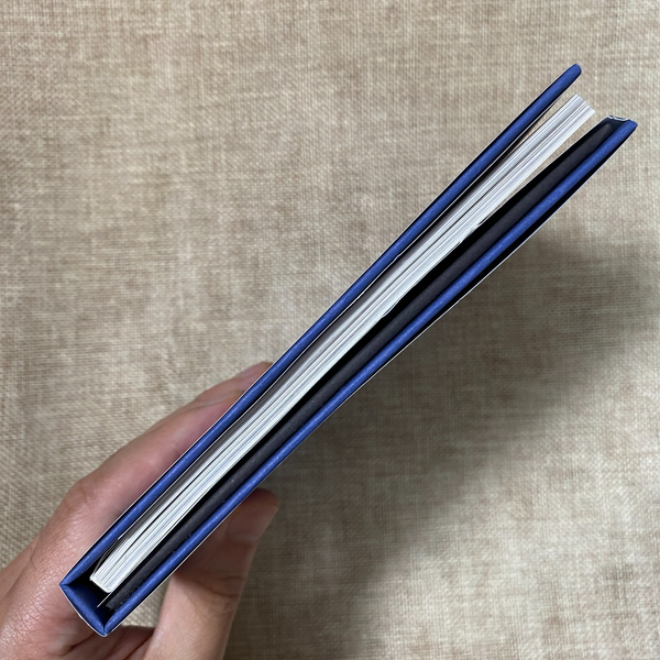 SHINEE Onew [Voice Mini Solo Blue Album] Photobook + CD, No PC / Mint, Rare /+G