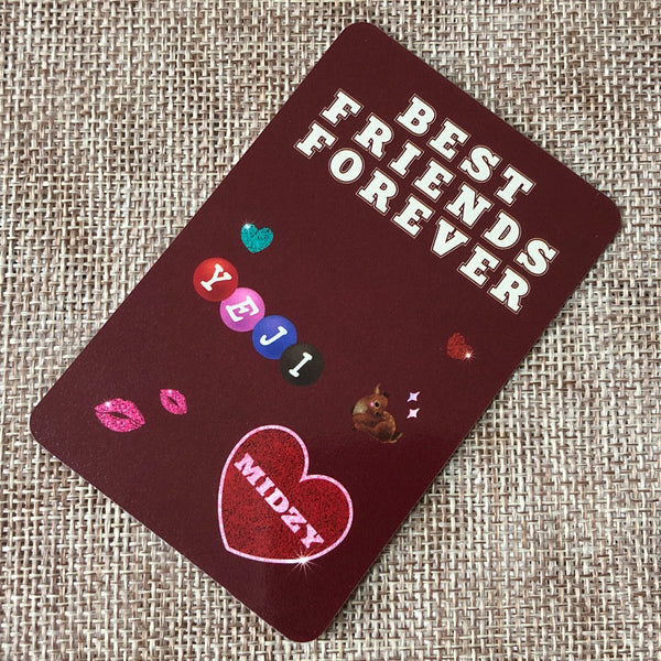 ITZY YEJI [2023 Season's greetings] Official Photocard, Best Friend Forever /+G