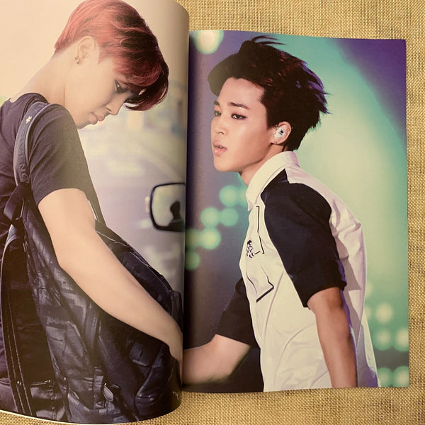 BTS JIMIN [The World Is Yours Exhibition TWIS Photobook] 104 pg, 21x29 cm / Gift