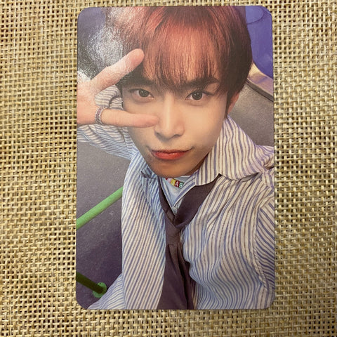 NCT 127 DOYOUNG [2021 Winter SMTOWN SMCU EXPRESS] Official Photocard #3 / Gift
