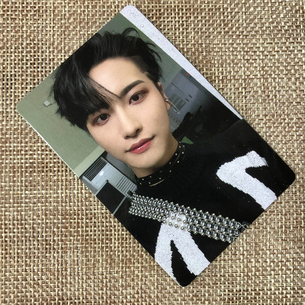 ATEEZ SEONGHWA [THE WORLD EP.1 : MOVEMENT] Official Photocard, A Limited / Gift