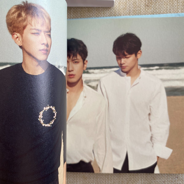CNBLUE [ 7CN ] All Members Signed Autographed Promo Album / Good, Rare / Gift
