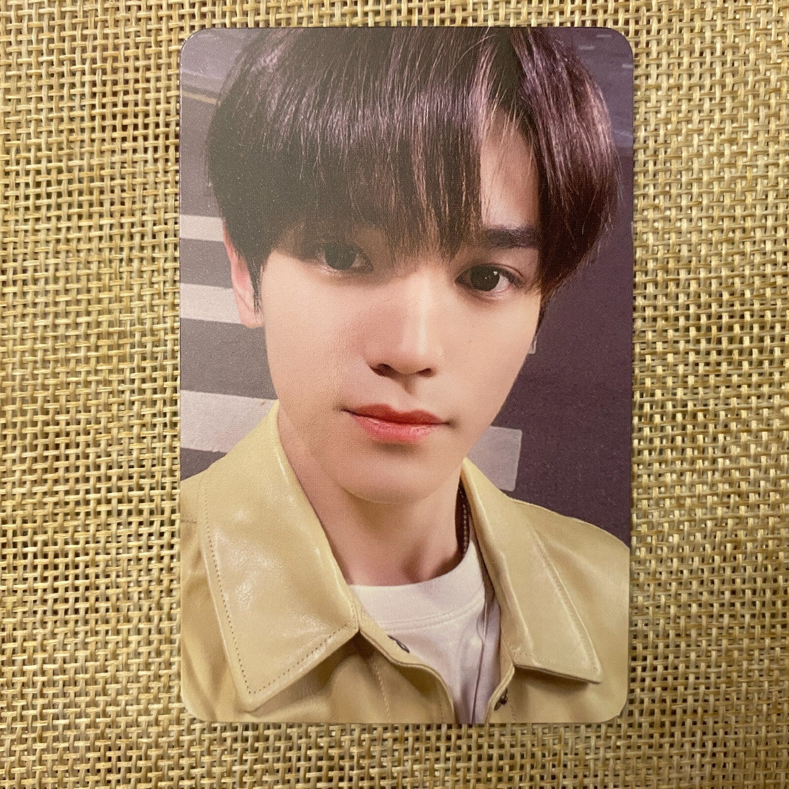 NCT TAEYONG [ UNIVERSE SMTOWN MD ] Official Binder Photocard / New, Rare / Gift