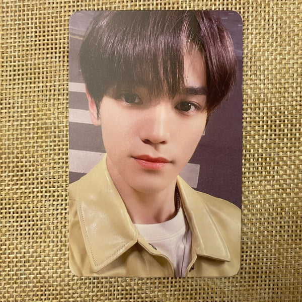 NCT TAEYONG [ UNIVERSE SMTOWN MD ] Official Binder Photocard / New, Rare / Gift