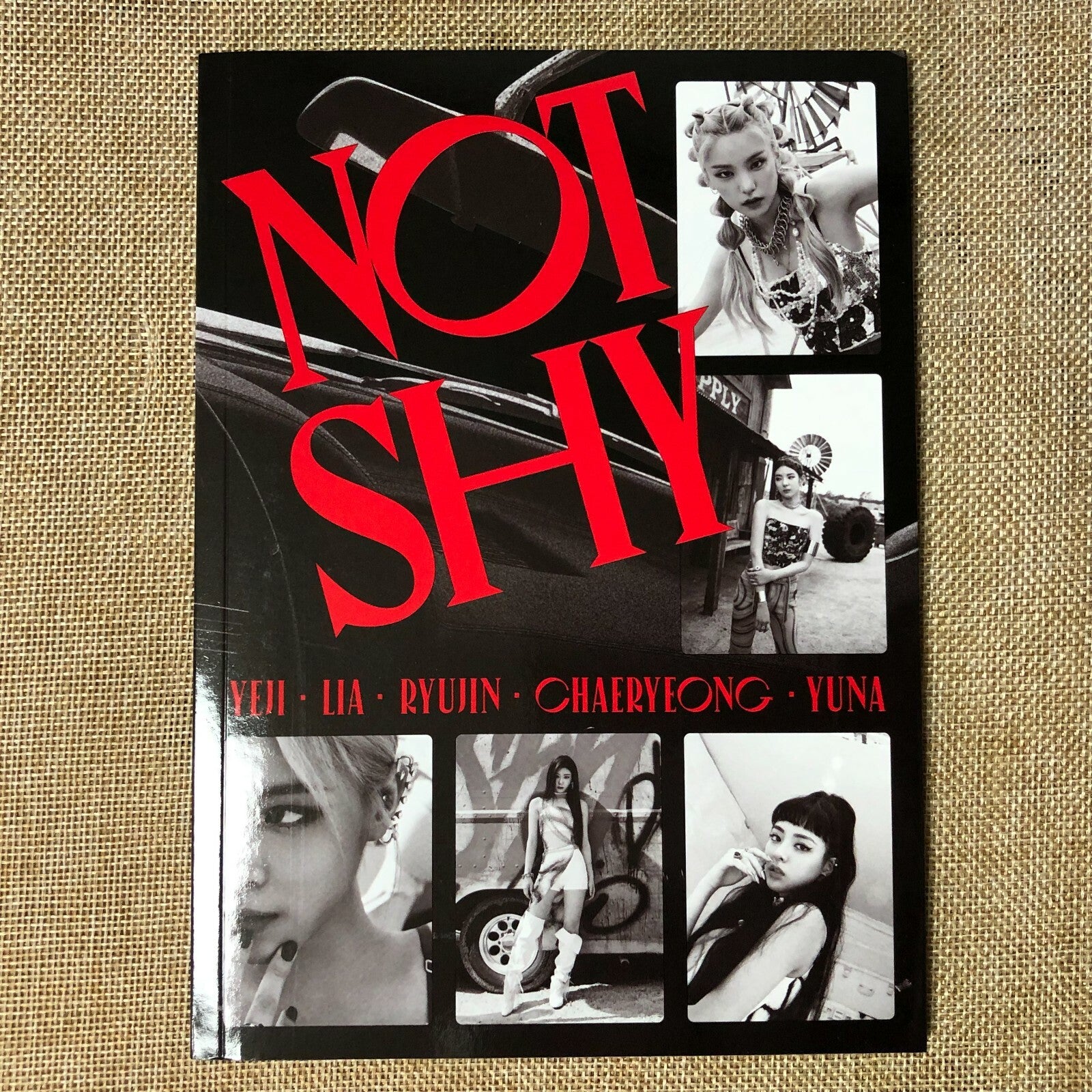 ITZY [ NOT SHY ] Official Album Photobook C Ver, Photobook + CD / New / Gift