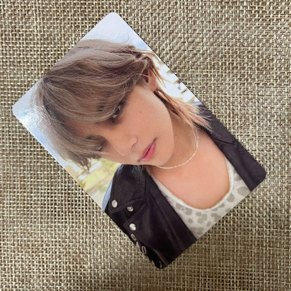 BTS V #9 [ Layover ] Official Photocard, Weverse / New, Rare / Gift