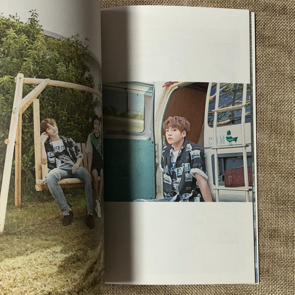 BTS [ 2018 Season's Greetings ] Official Diary Book Photobook / New, Rare / Gift