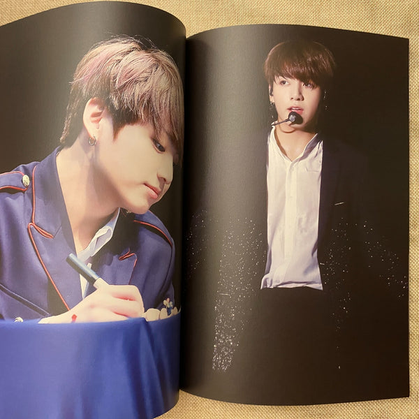 BTS JUNGKOOK [DREAMING VILLAGE Exhibition] Photobook, 42 pg 21x29 cm / Gift
