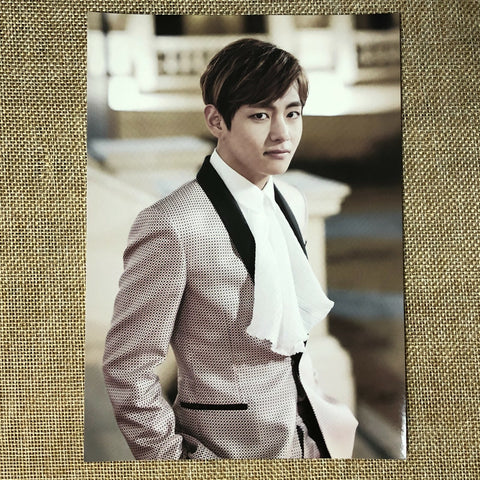 BTS V #2 [ HYYH On Stage Epilogue ] Official Postcard Photo / New / Gift