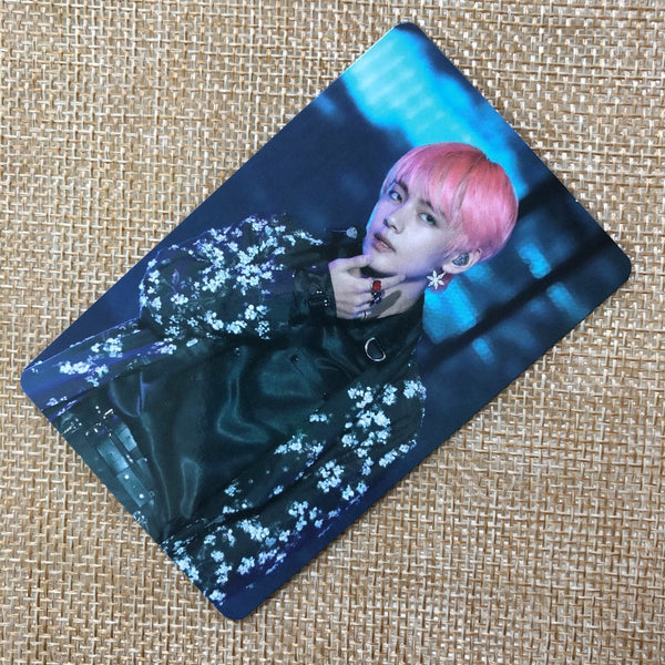 BTS V TAEHYUNG [Love Yourself World Tour Seoul DVD] Official Photocard / Gift