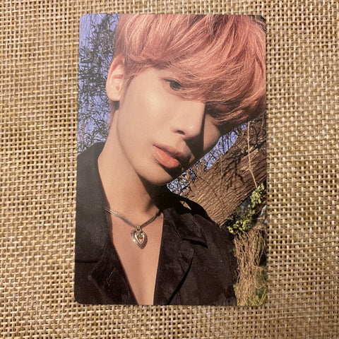 TXT TAEHYUN [The Name Chapter Temptation] Official Photocard, Daydream / Gift