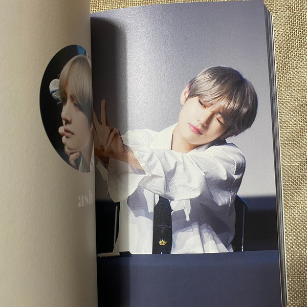 BTS V [ Another Level Exhibition Photobook ] 500 Page / New, Rare / Gift