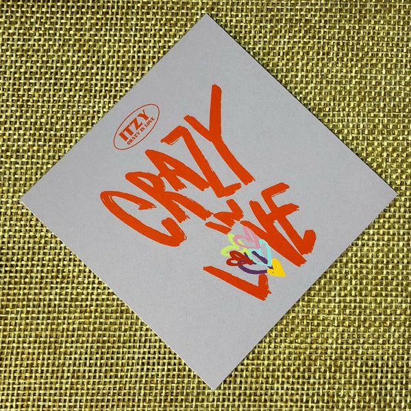 ITZY LIA #1 [ CRAZY IN LOVE ] Official Preorder Special Photocard / New / Gift