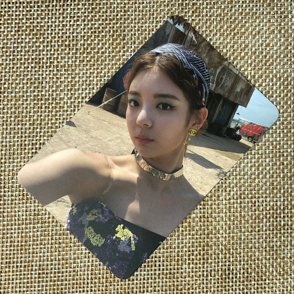 ITZY LIA [ NOT SHY ] Official Photocard, 3rd Mini Album / New / Gift