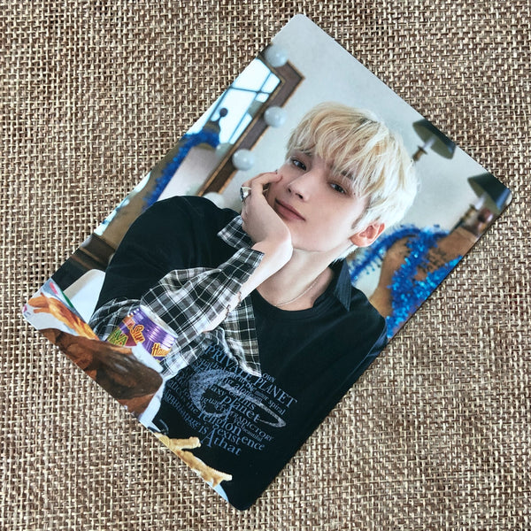 TXT HUENINGKAI [2021 Holiday Special Little Wishes] Official Photocard / Gift