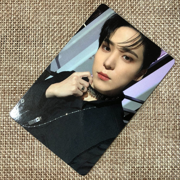 ATEEZ YUNHO [THE WORLD EP.1 : MOVEMENT] Official Photocard, A Limited / Gift