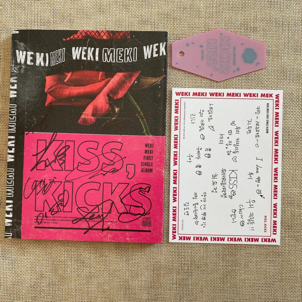 WEKI MEKI HAND SIGNED #2 [KISS, KICKS] Promo 1st Single Album Autographed / Gift