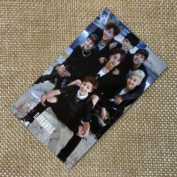 BTS Group #3[ Dark & Wild Official Photocard ] 1st Studio Album /NEW, RARE /+GFT