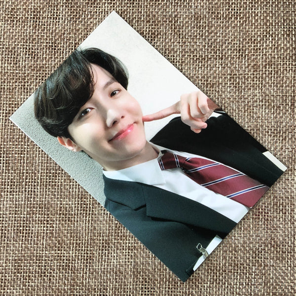 BTS J-HOPE [GLOBAL OFFICIAL FANCLUB 8th ARMY MEMBERSHIP KIT] Photocard / Gift