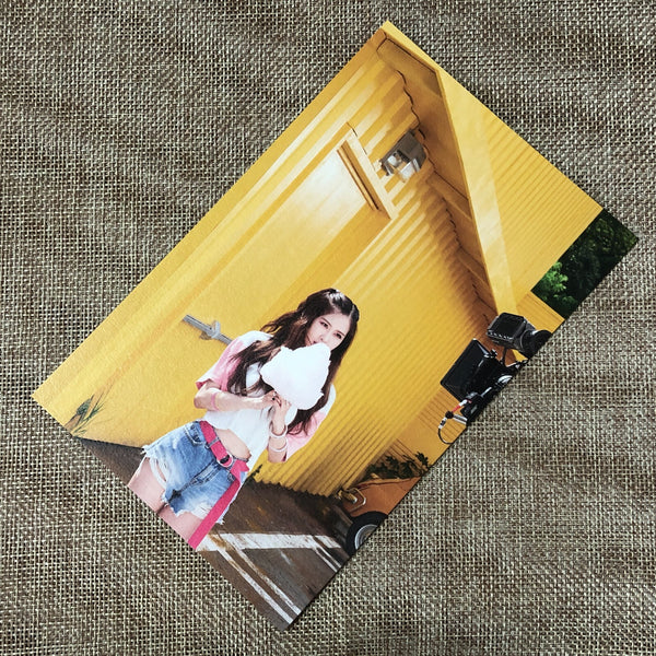 BLACKPINK ROSE #3 [Pop-Up Store As If It's Your Last] Official Postcard / Gift