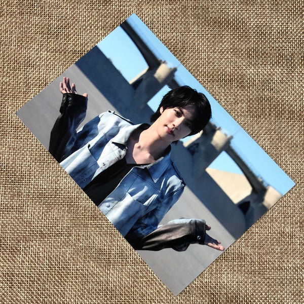 BTS JIN [ Memories of 2020 WEVERSE Blu-ray ] Official Photo / New / Gift