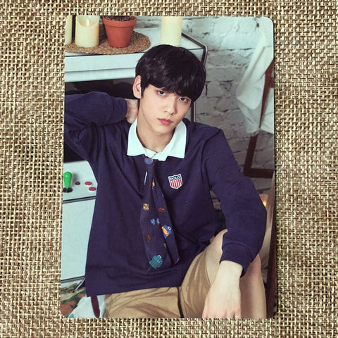 TXT SOOBIN 6/8 [2021 Shine Together Fanlive] Official Mini Photocard / Gift