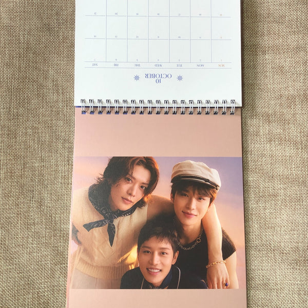 NCT 127 GROUP [ 2023 Season's Greetings ] Official Desk Calendar / New / Gift