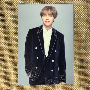 BTS V 1/6 [ The Wings Tour Final Concert ] Official Mini Photocard / New / Gift