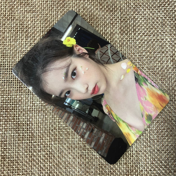 IU #1 [4th Fanclub Kit UAENA Limited Edition] Official Photocard / New, Rare /+G