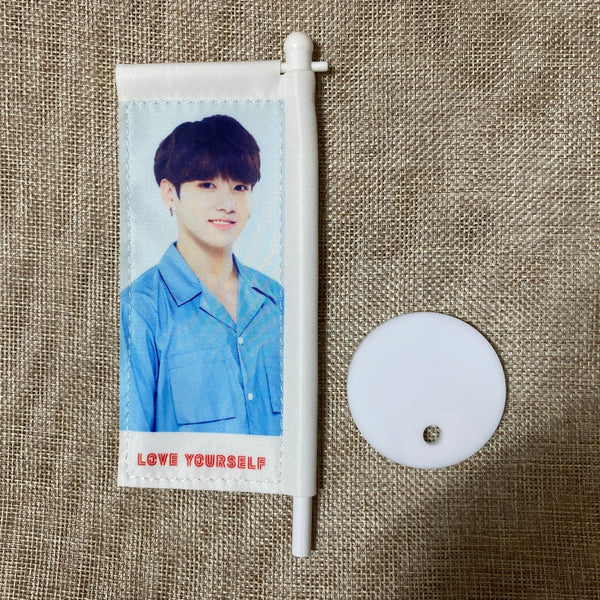 BTS JUNGKOOK [ Love Yourself World Tour ] Official Mini Flag / New / Gift