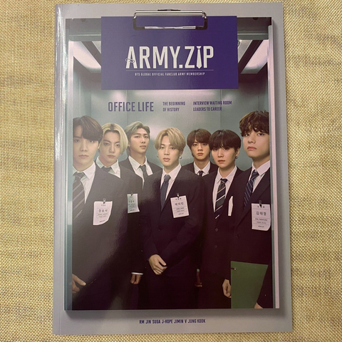BTS [Fanclub ARMY 8th Membership Kit] Official Photobook Only / New, Rare / Gift
