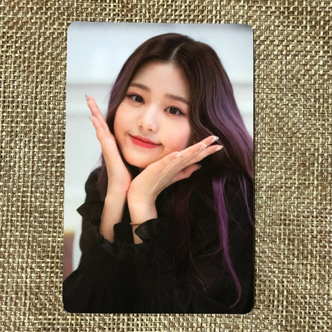 IZ*ONE WONYOUNG #2 [1st Concert EYES ON ME in Seoul] Official Photocard / Gift