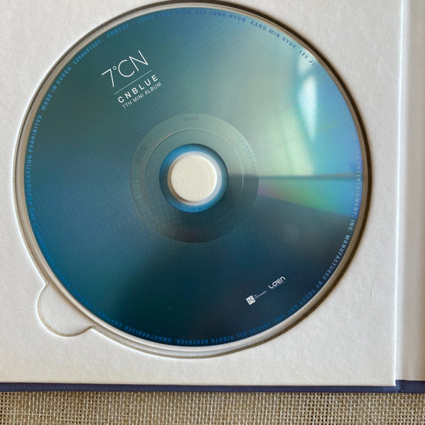 CNBLUE [ 7CN ] All Members Signed Autographed Promo Album / Good, Rare / Gift