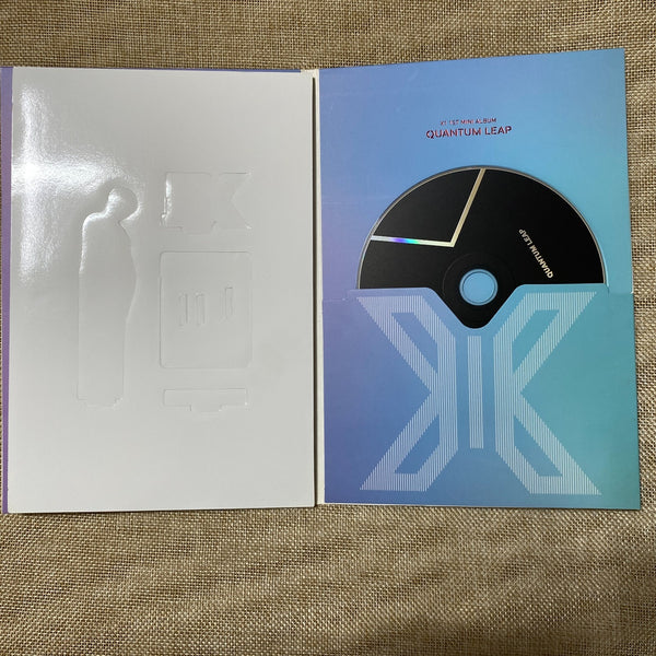 X1 #2 [QUANTUM LEAP] All Member Signed Autographed Promo Album with Goods / Mint